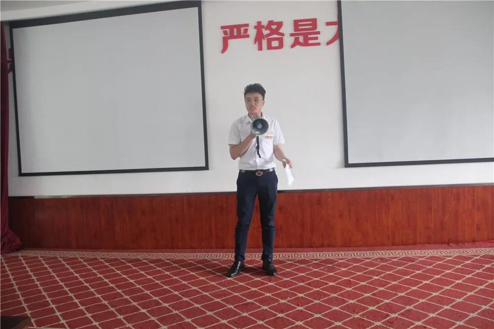 部門經(jīng)理：賴海洋