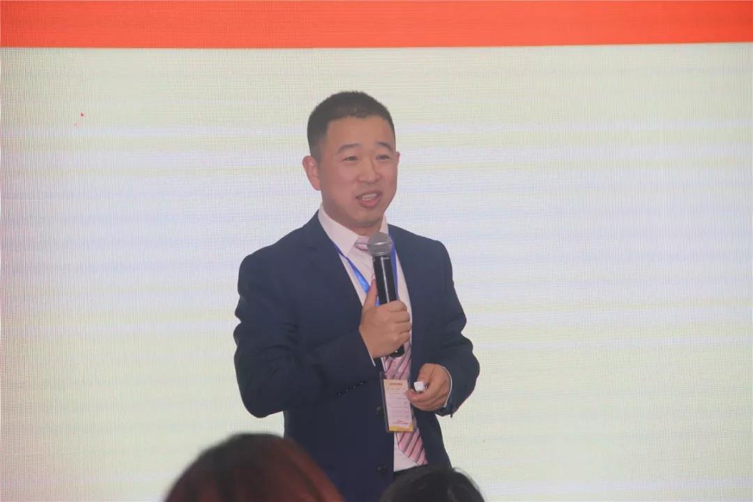 氧發(fā)堂董事、重慶分公司總裁 李志剛先生